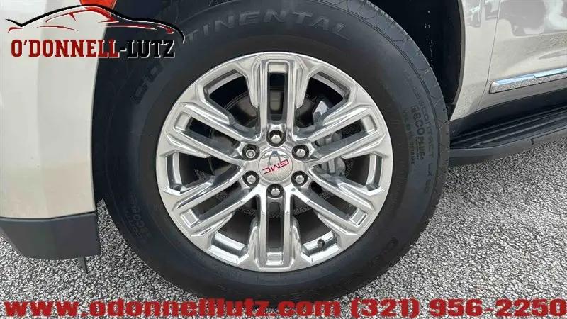 2021 GMC Yukon XL 4WD SLT