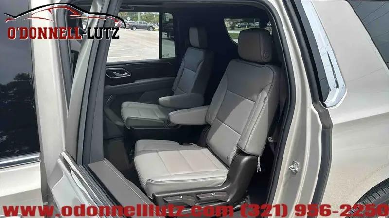 2021 GMC Yukon XL 4WD SLT