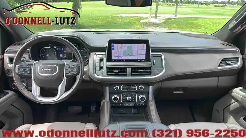 2021 GMC Yukon XL 4WD SLT