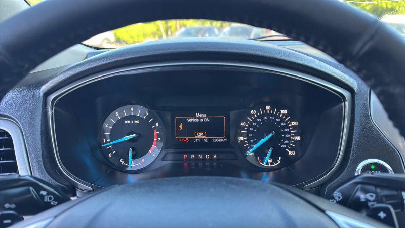 2017 Ford Fusion SE