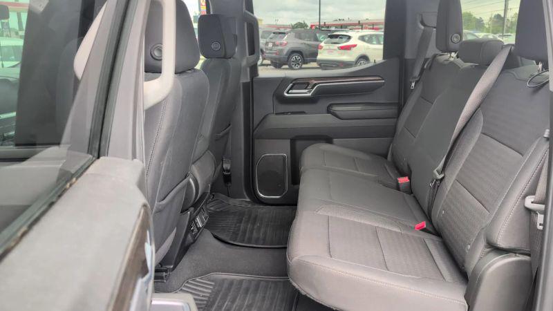 2025 Chevrolet Silverado 1500 2WD Crew Cab Short Bed LT