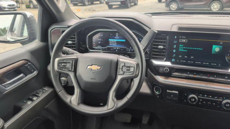 2025 Chevrolet Silverado 1500 2WD Crew Cab Short Bed LT