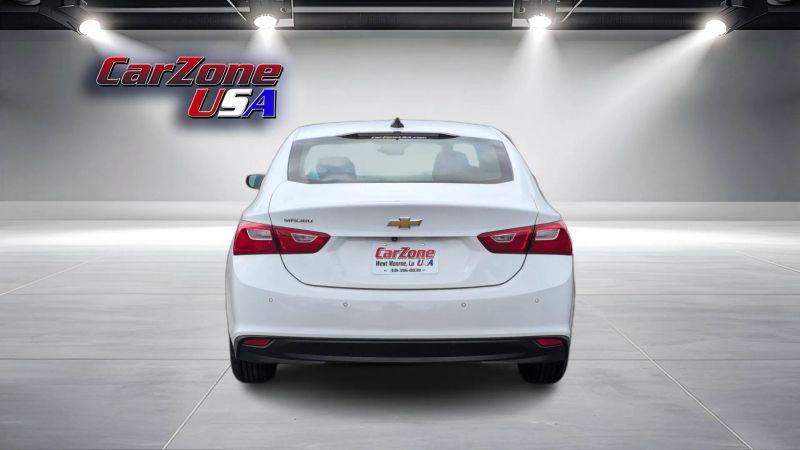 2024 Chevrolet Malibu FWD 1FL