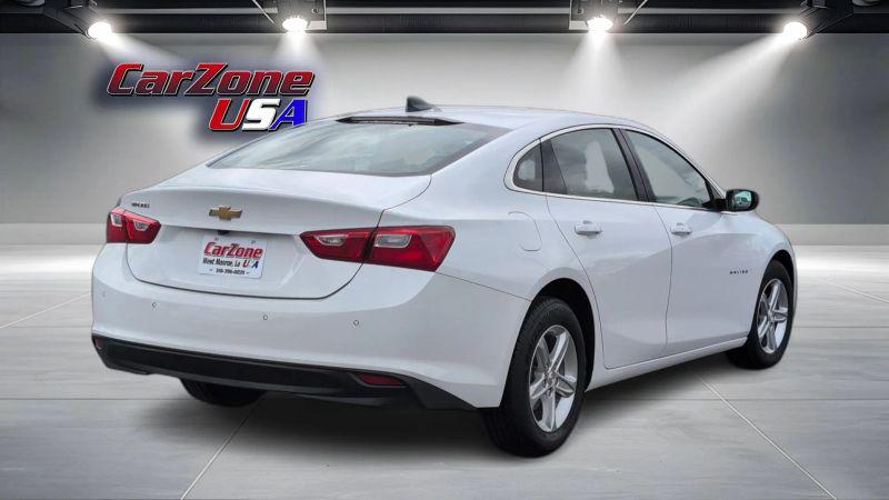 2024 Chevrolet Malibu FWD 1FL