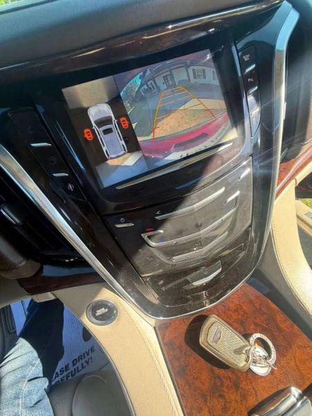 2016 Cadillac Escalade Luxury Collection