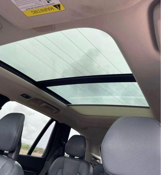 2020 Volvo XC90 T6 Momentum 7 Passenger