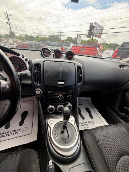 2011 Nissan 370Z Base