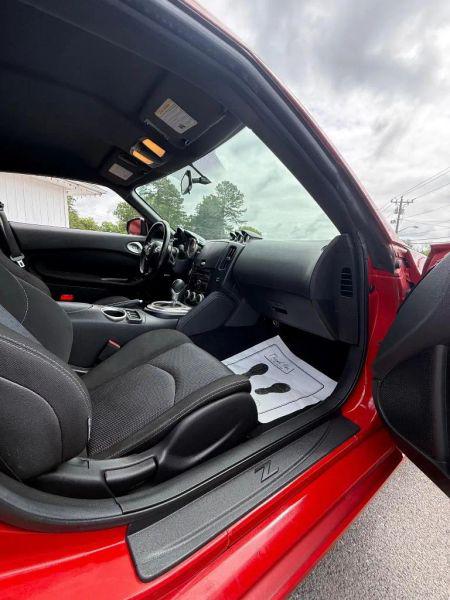 2011 Nissan 370Z Base