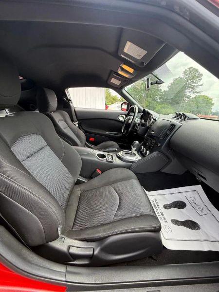 2011 Nissan 370Z Base
