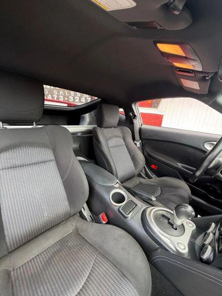2011 Nissan 370Z Base