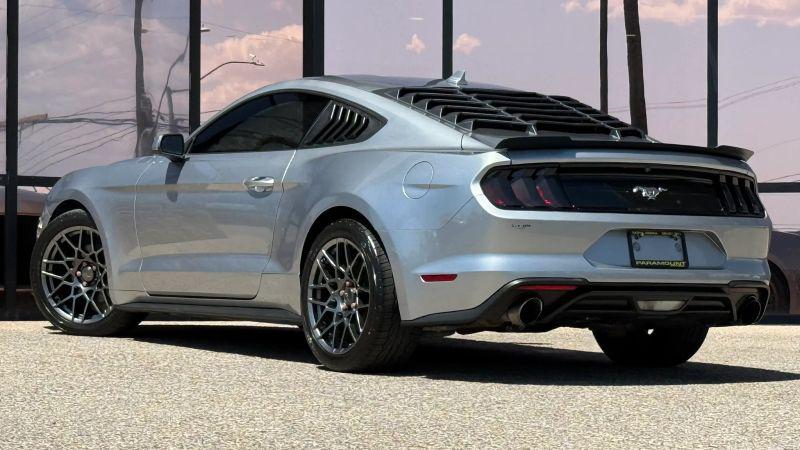 2021 Ford Mustang Base