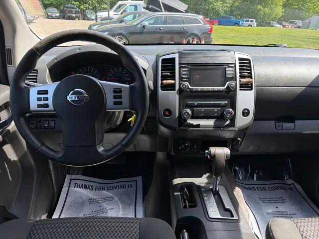 2017 Nissan Frontier SV