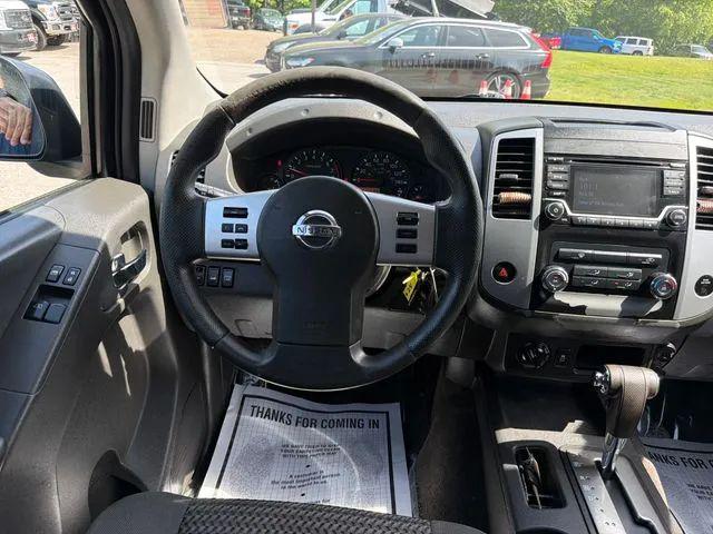 2017 Nissan Frontier SV