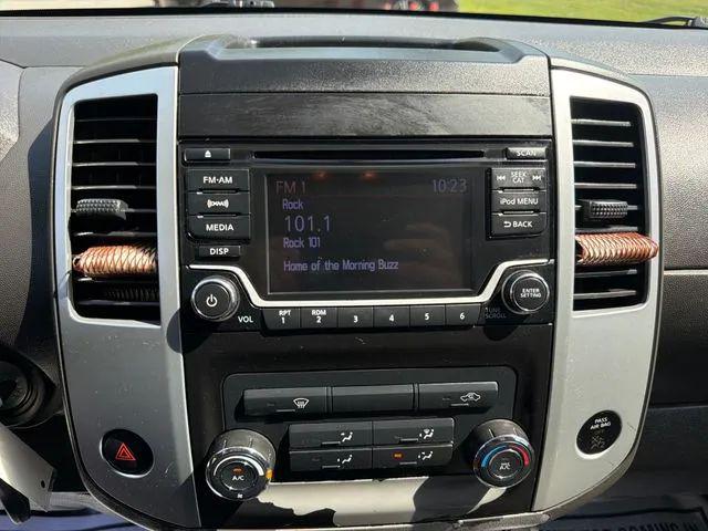 2017 Nissan Frontier SV