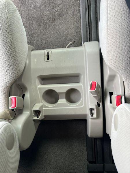 2012 Toyota Sienna LE V6 8 Passenger