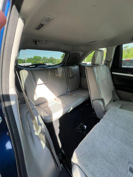 2016 Toyota Highlander LE Plus V6