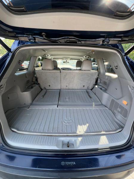 2016 Toyota Highlander LE Plus V6