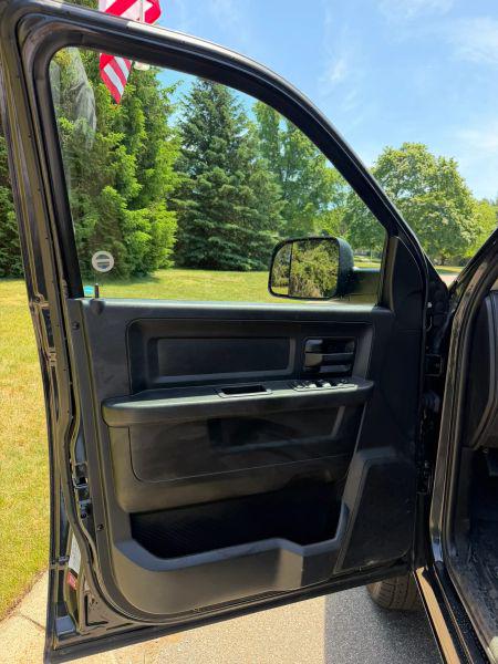 2017 Ram 1500 ST