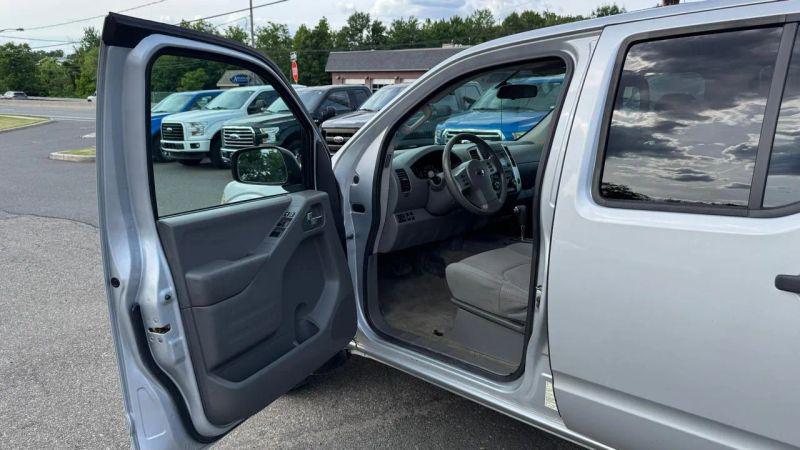 2016 Nissan Frontier SV