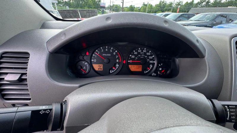 2016 Nissan Frontier SV