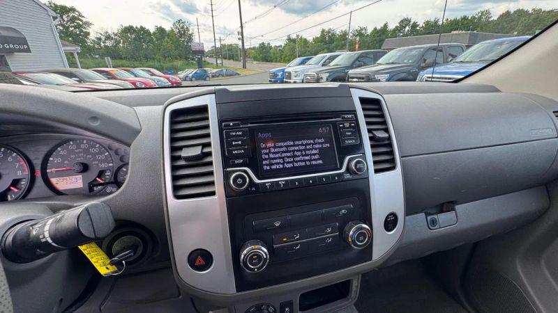 2016 Nissan Frontier SV