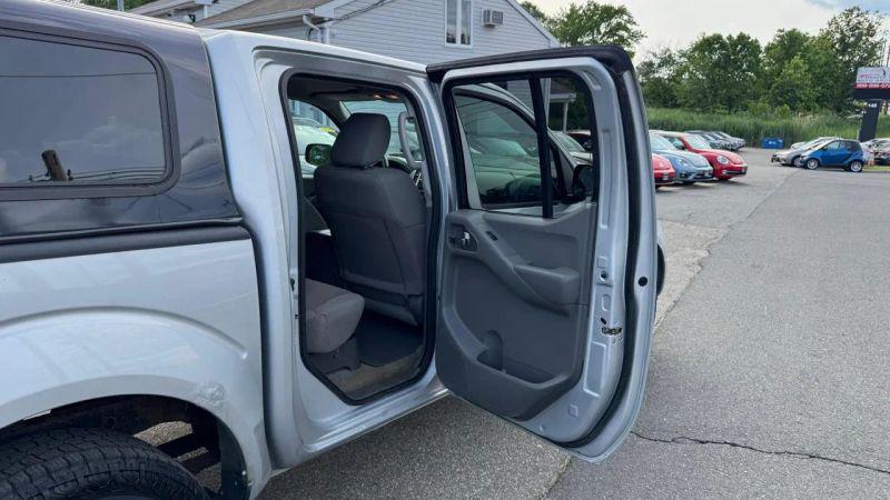 2016 Nissan Frontier SV
