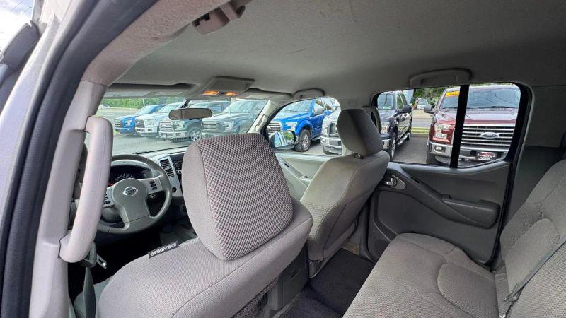 2016 Nissan Frontier SV