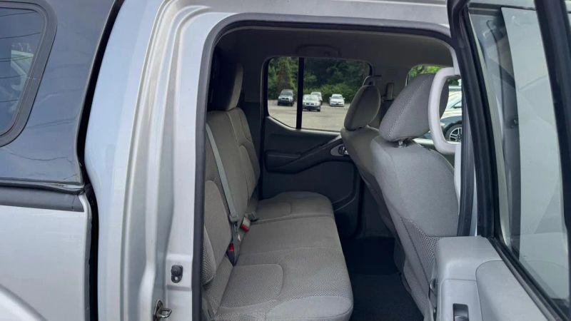 2016 Nissan Frontier SV