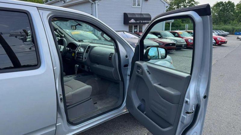 2016 Nissan Frontier SV