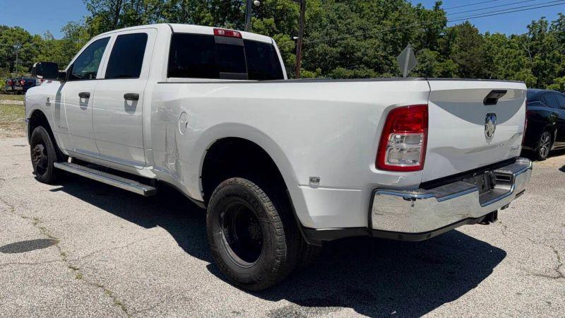 2021 Ram 3500 Tradesman Crew Cab 4x4 8' Box