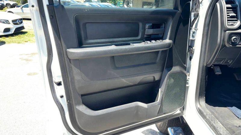 2021 Ram 3500 Tradesman Crew Cab 4x4 8' Box