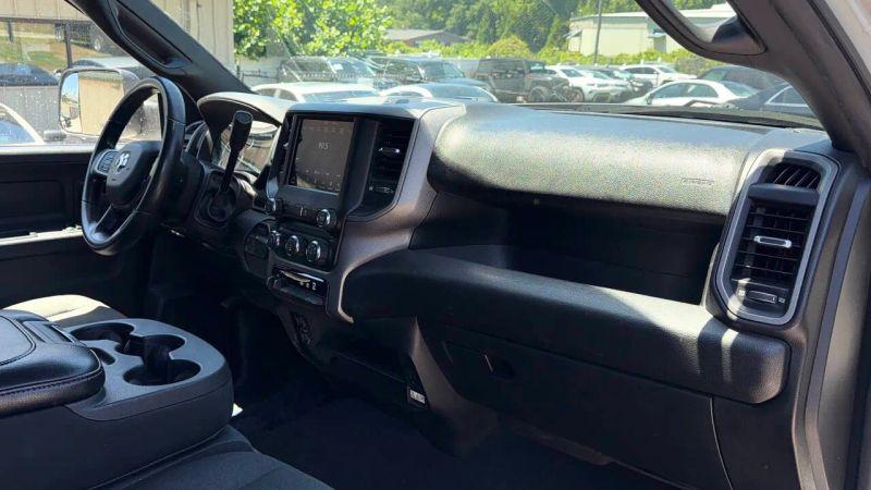 2021 Ram 3500 Tradesman Crew Cab 4x4 8' Box