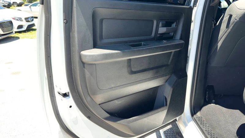 2021 Ram 3500 Tradesman Crew Cab 4x4 8' Box