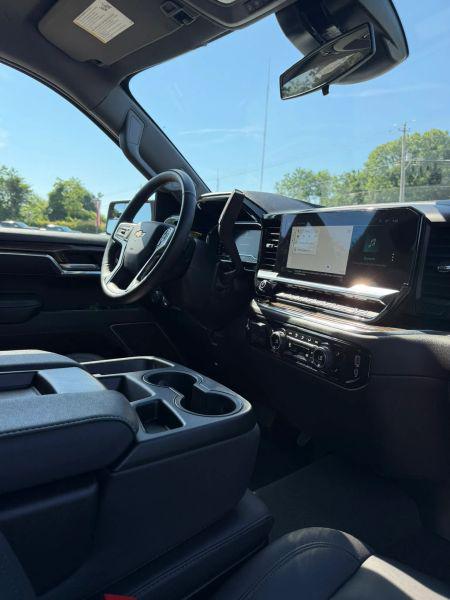 2025 Chevrolet Silverado 1500 4WD Crew Cab Standard Bed LT