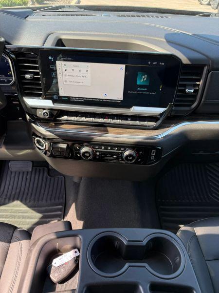 2025 Chevrolet Silverado 1500 4WD Crew Cab Standard Bed LT