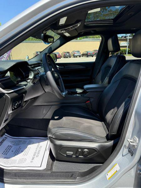 2023 Jeep Grand Cherokee L Altitude 4x4