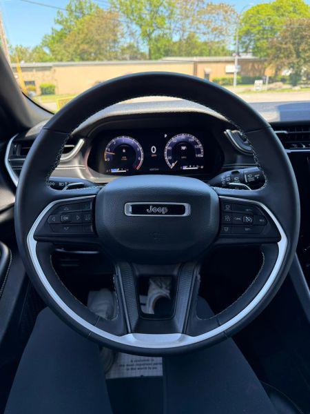 2023 Jeep Grand Cherokee L Altitude 4x4