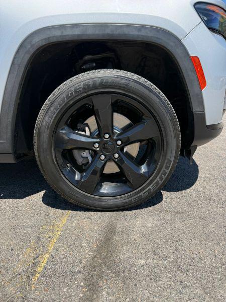 2023 Jeep Grand Cherokee L Altitude 4x4