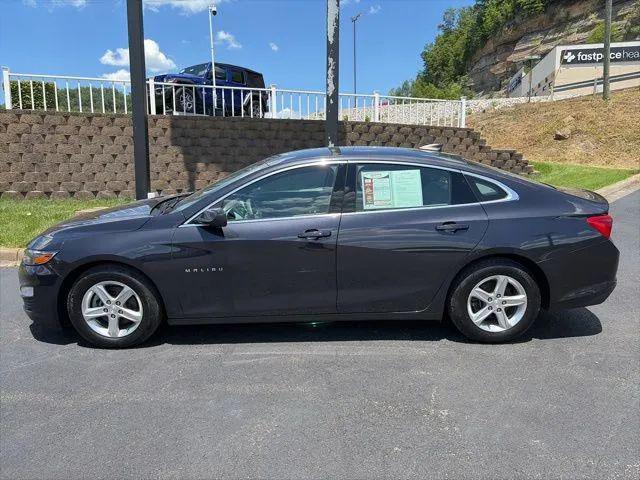 2022 Chevrolet Malibu FWD 1FL