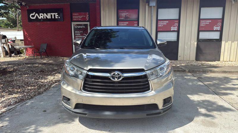 2016 Toyota Highlander LE