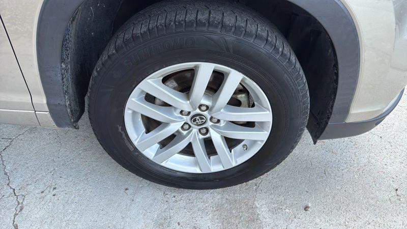 2016 Toyota Highlander LE