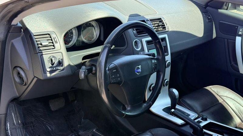 2012 Volvo C70 T5