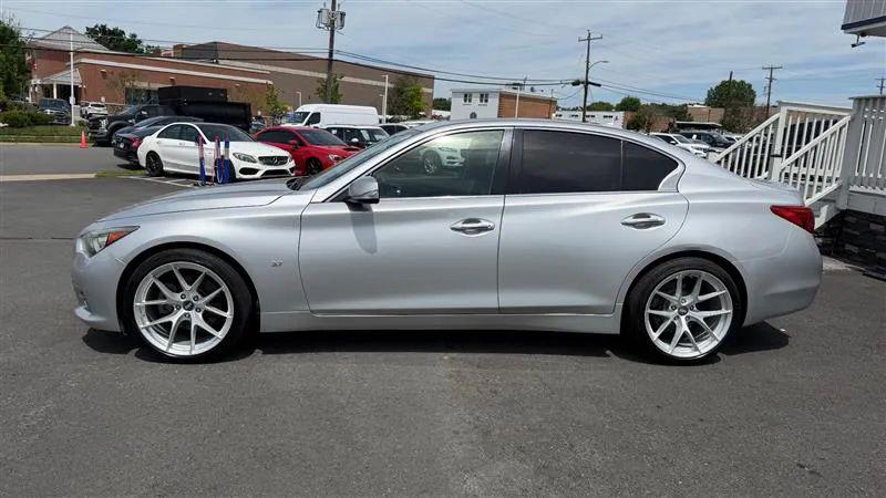 2015 INFINITI Q50 Premium