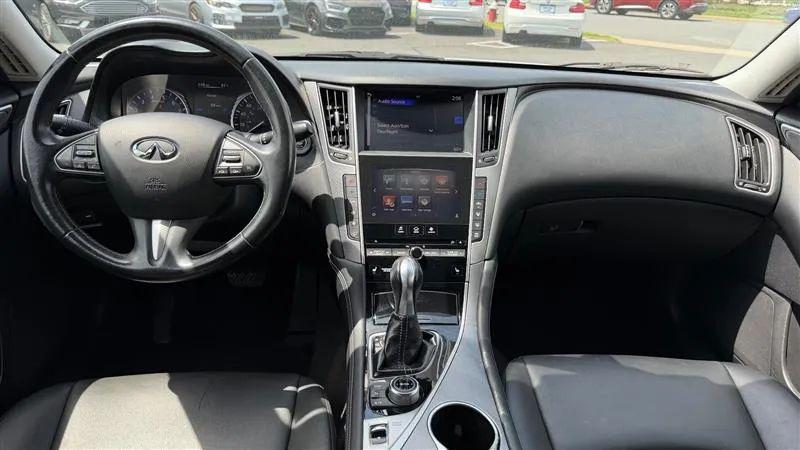 2015 INFINITI Q50 Premium