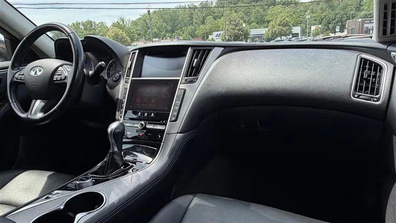 2015 INFINITI Q50 Premium