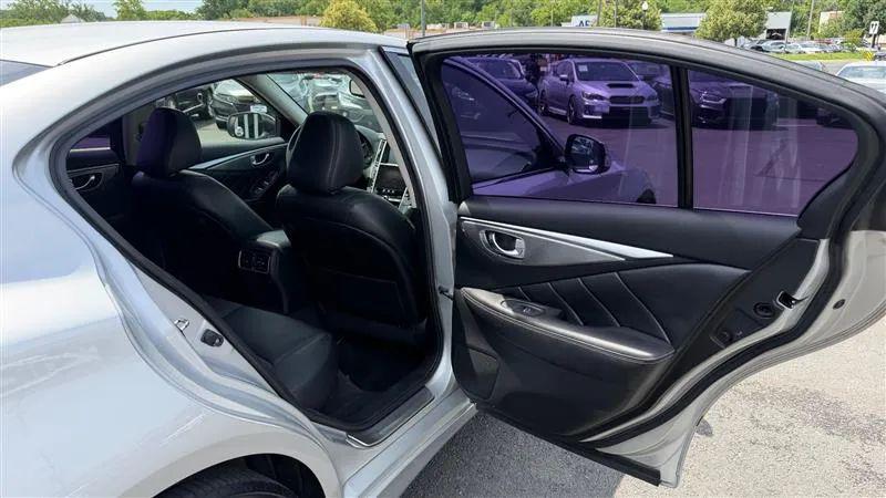 2015 INFINITI Q50 Premium