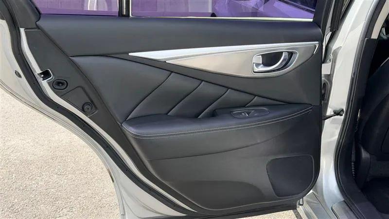 2015 INFINITI Q50 Premium