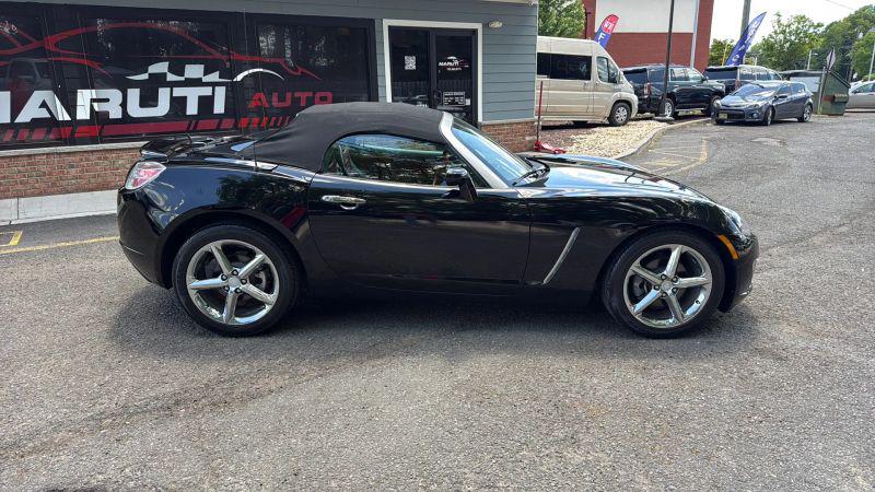 2007 Saturn Sky Red Line