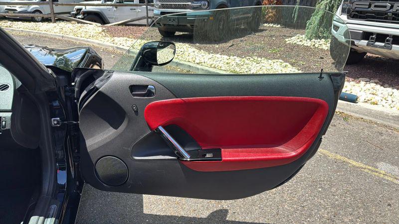 2007 Saturn Sky Red Line