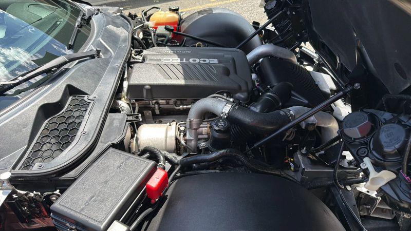 2007 Saturn Sky Red Line